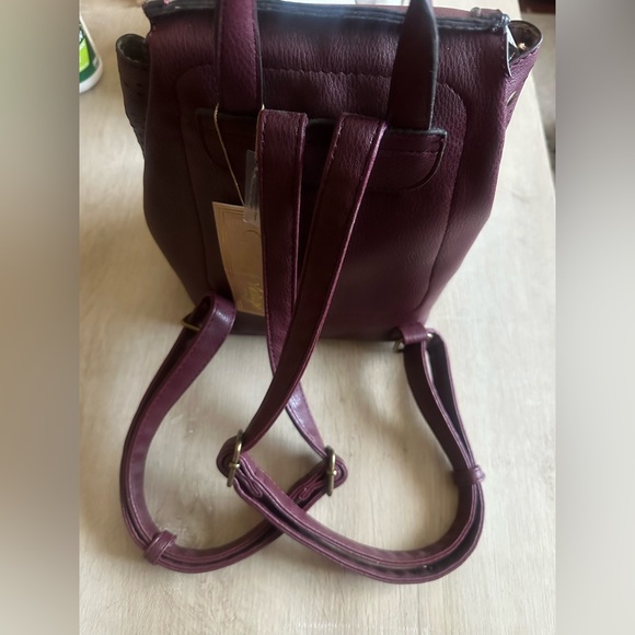 Small backpack - Picture 2 of 3